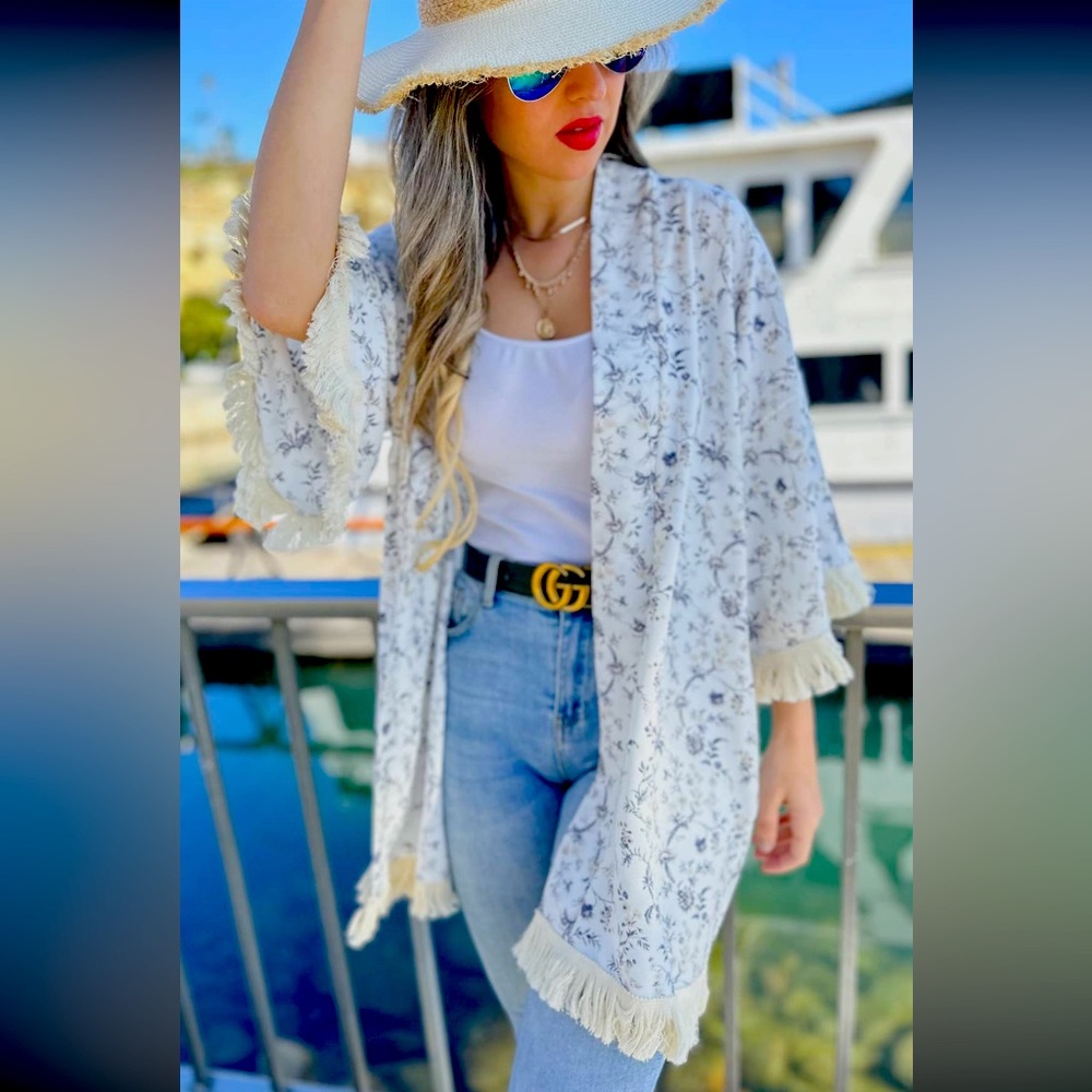 Ivory Floral Printed Kimono